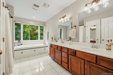 7 Mccann Drive Lagrangeville NY 12540
