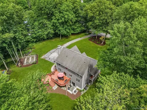 7 Mccann Drive Lagrangeville NY 12540