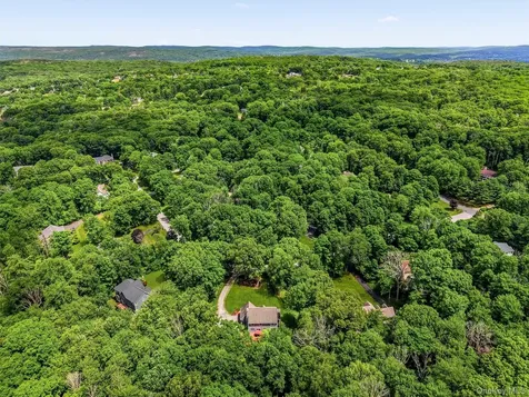7 Mccann Drive Lagrangeville NY 12540