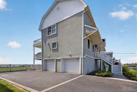 30 Milton Road Babylon NY 11702