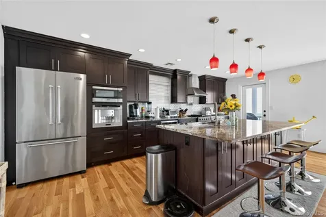 30 Milton Road Babylon NY 11702