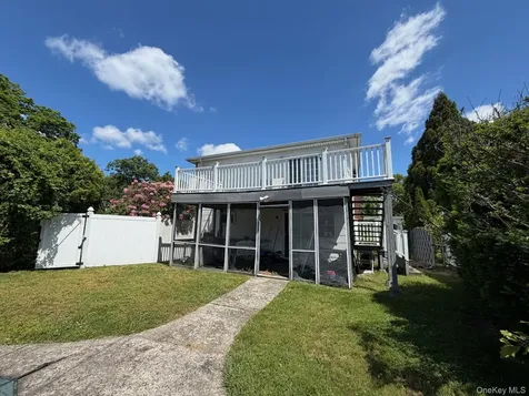 35 Grand Boulevard Massapequa Park NY 11762