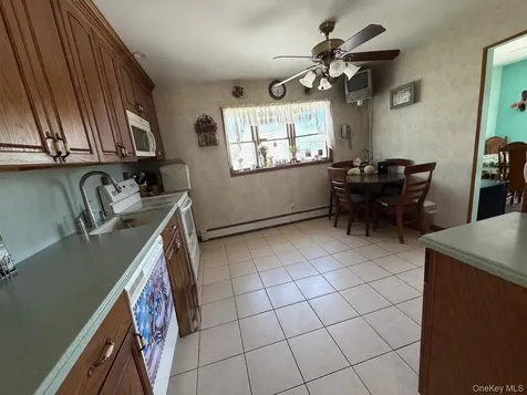 35 Grand Boulevard Massapequa Park NY 11762