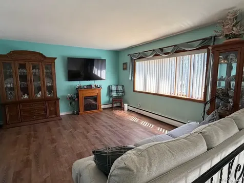 35 Grand Boulevard Massapequa Park NY 11762