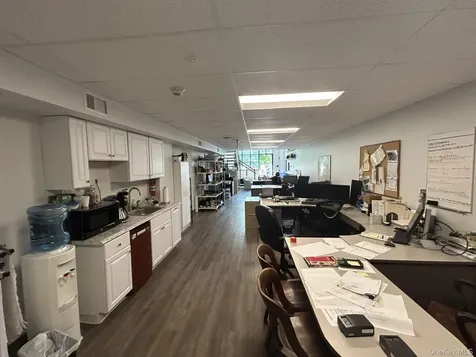 581 N State Road Briarcliff Manor NY 10510