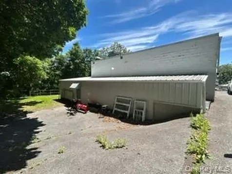 581 N State Road Briarcliff Manor NY 10510