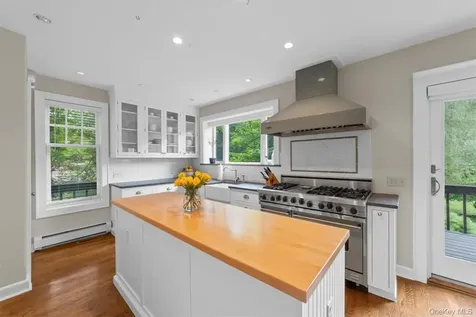 28 Inningwood Road Ossining NY 10562