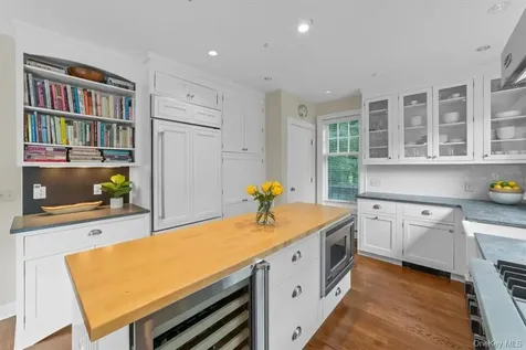 28 Inningwood Road Ossining NY 10562