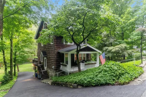 28 Inningwood Road Ossining NY 10562