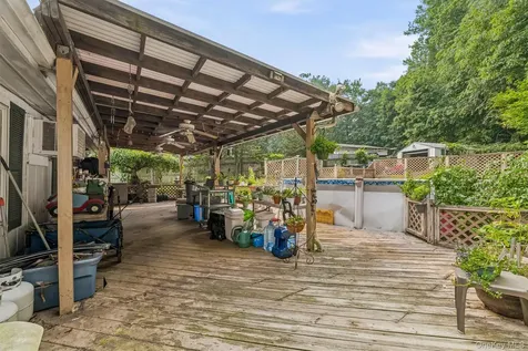 2296 Crompond Road Cortlandt Manor NY 10567
