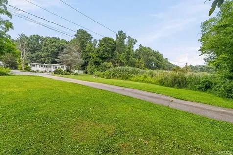 2296 Crompond Road Cortlandt Manor NY 10567
