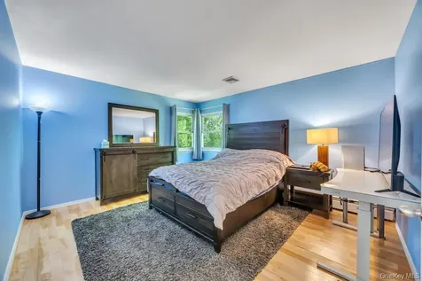 83 Strathmore Village Drive South Setauket NY 11720