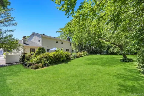 83 Strathmore Village Drive South Setauket NY 11720