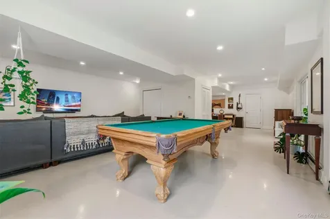 131 Ice Pond Road Brewster NY 10509