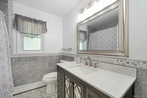 16 Valentine Road Shoreham NY 11786