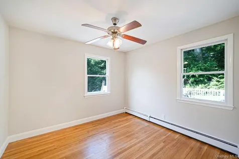 16 Valentine Road Shoreham NY 11786