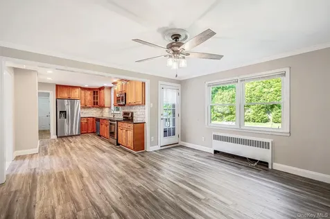 16 Valentine Road Shoreham NY 11786