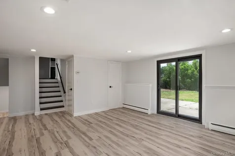 75 Melanie Lane Syosset NY 11791
