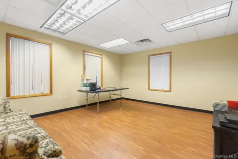 2622 South Avenue Wappingers Falls NY 12590