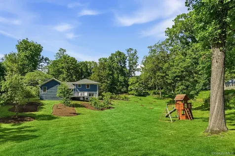 119 Mustato Road Katonah NY 10536