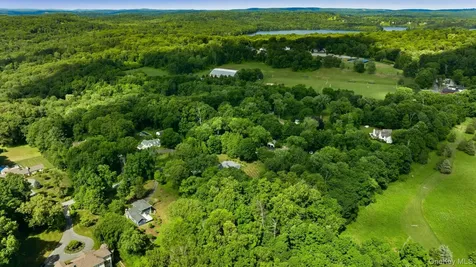119 Mustato Road Katonah NY 10536