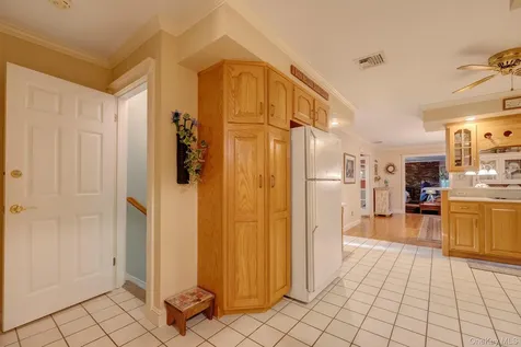 107 Moffat Road Washingtonville NY 10992