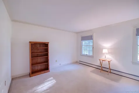 107 Moffat Road Washingtonville NY 10992