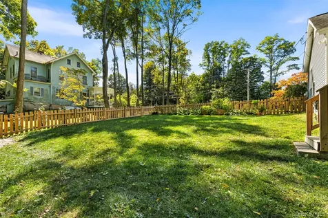 238 Tomahawk Street Yorktown Heights NY 10598