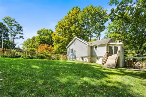 238 Tomahawk Street Yorktown Heights NY 10598