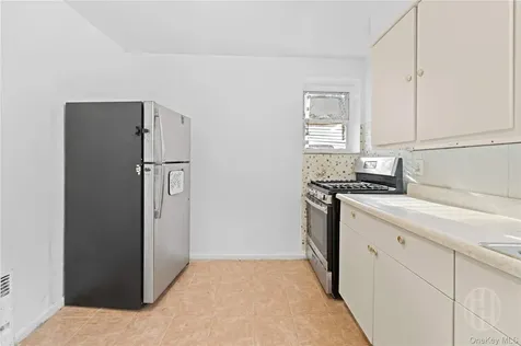 13035 126th Street South Ozone Park NY 11420