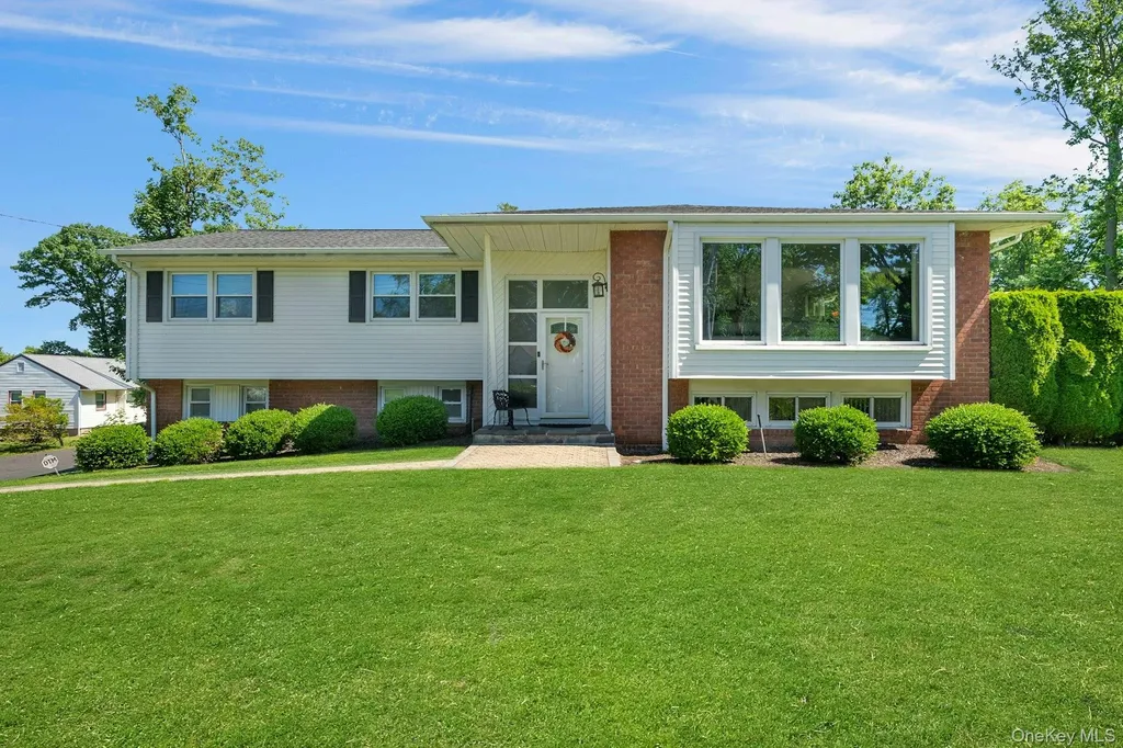 101 Windsor Oval New Rochelle NY 10805