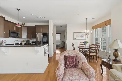 23 Mariners Walk Oyster Bay NY 11771