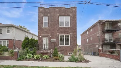 2424 Esplanade Avenue Bronx NY 10469