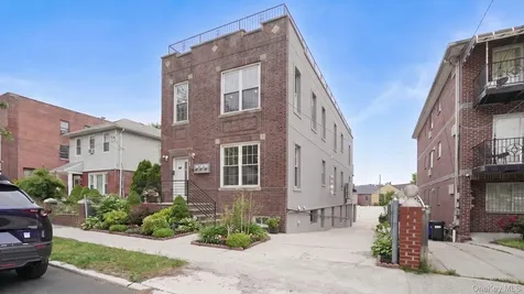 2424 Esplanade Avenue Bronx NY 10469