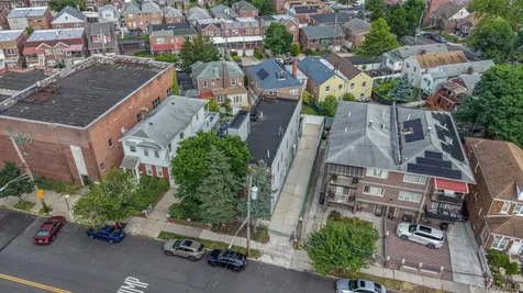 2424 Esplanade Avenue Bronx NY 10469