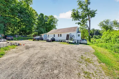 29-35 Bowen Court Holmes NY 10512