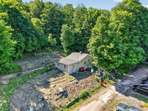 29-35 Bowen Court Holmes NY 10512