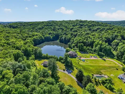 29-35 Bowen Court Holmes NY 10512