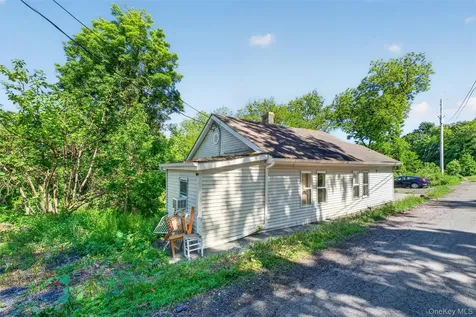 29-35 Bowen Court Holmes NY 10512