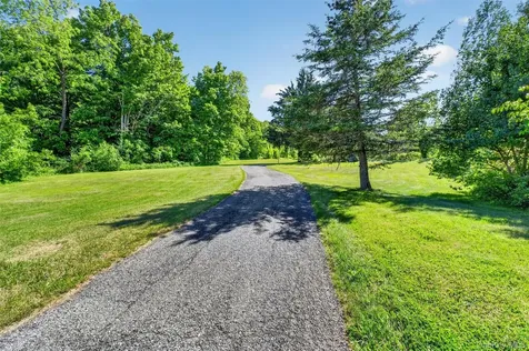 29-35 Bowen Court Holmes NY 10512