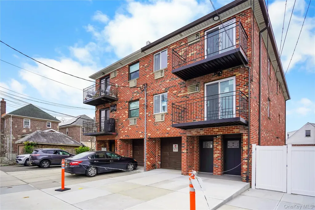 4658 161st Street Flushing NY 11358