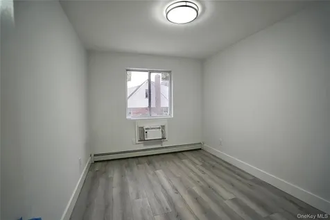 4658 161st Street Flushing NY 11358