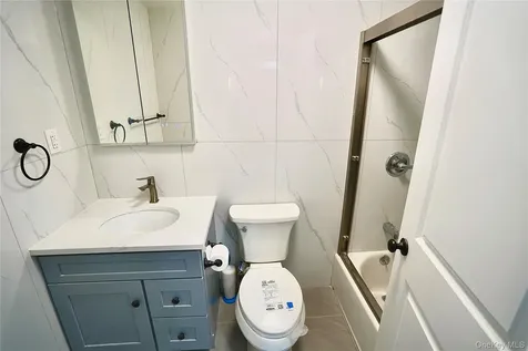 4658 161st Street Flushing NY 11358