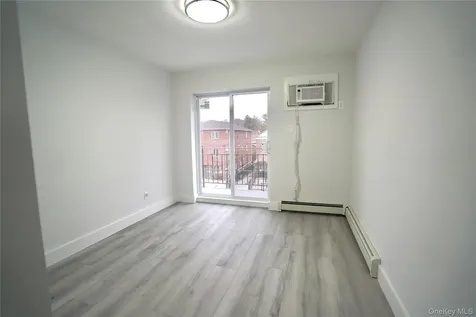 4658 161st Street Flushing NY 11358
