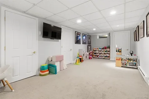 116 Huntley Drive Ardsley NY 10502