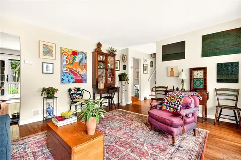 140 Saxon Drive Mamaroneck NY 10543