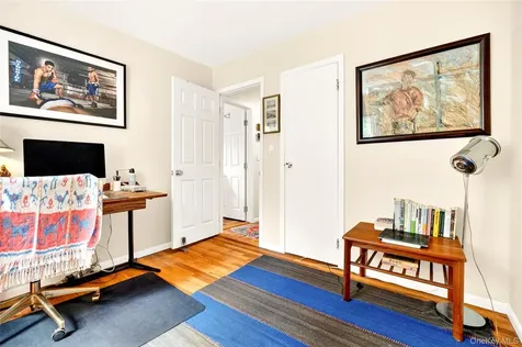 140 Saxon Drive Mamaroneck NY 10543