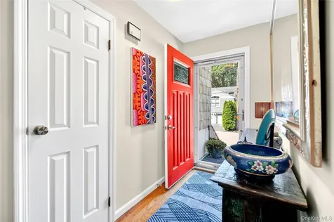 140 Saxon Drive Mamaroneck NY 10543