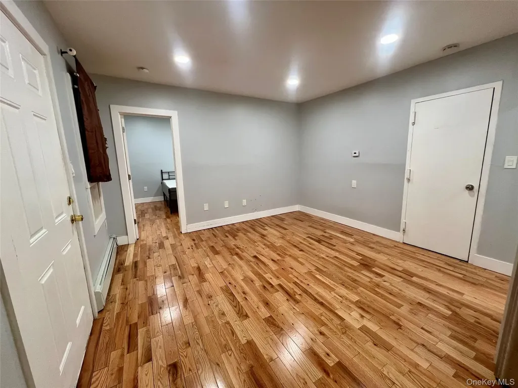 305A Beach 88th Street Rockaway Beach NY 11693
