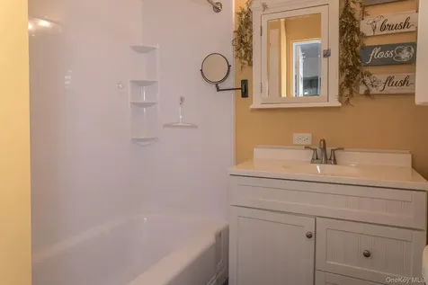 74 Highland Avenue Florida NY 10921